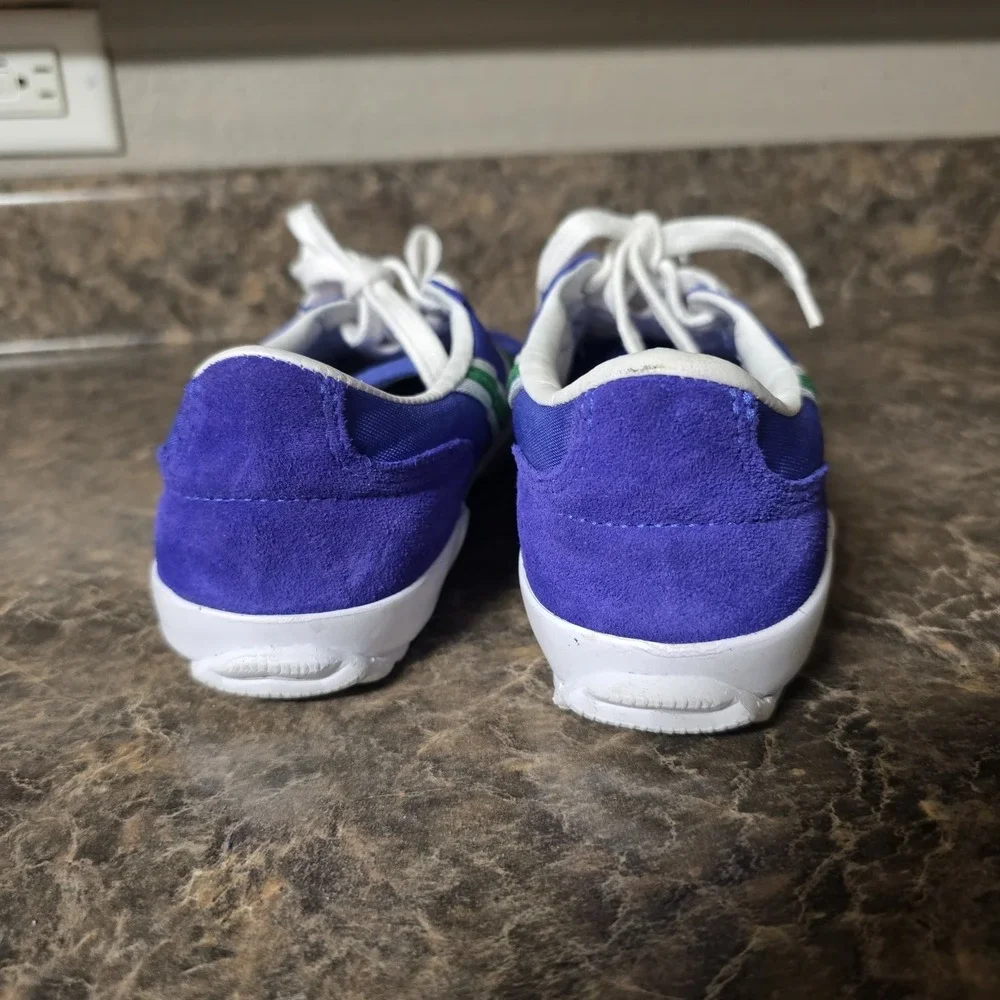 Tory Sport Chevron Stripe Suede and Nylon Sneaker Size 6 Blue/Green